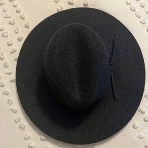 Gray wool Panama hat